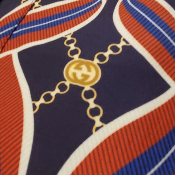 NWT. $3500 GUCCI Printed Dress Size IT40. Dark blue red - Picture 16 of 16
